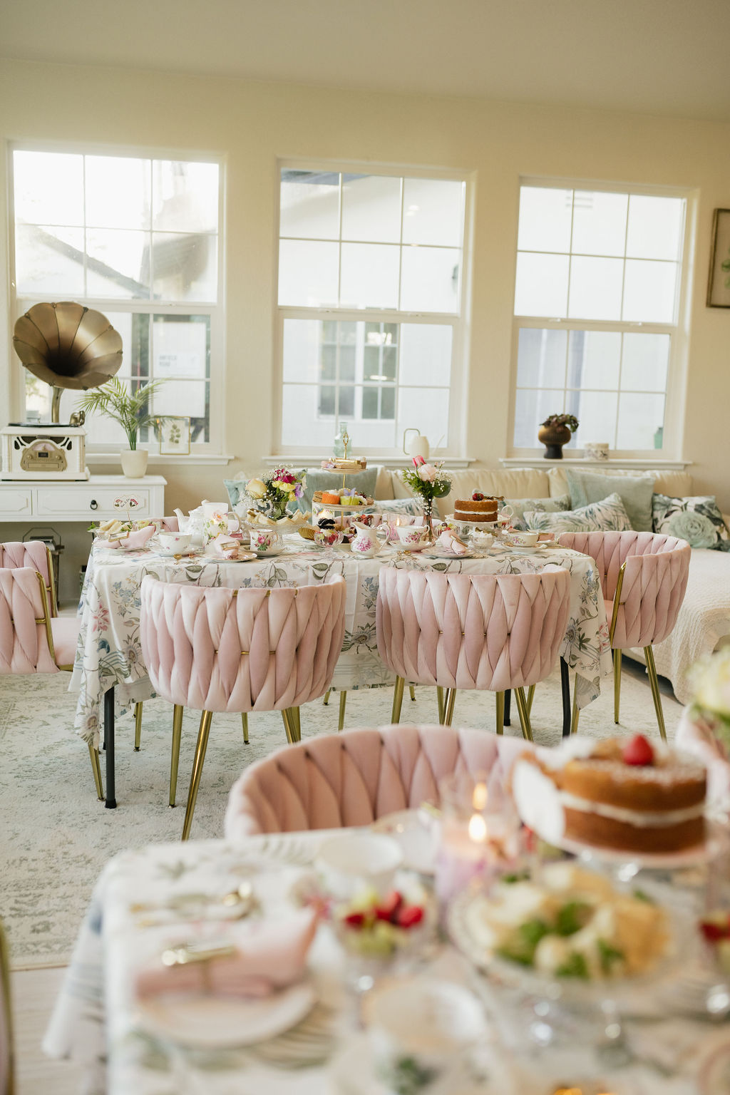 Detailed china and service pieces