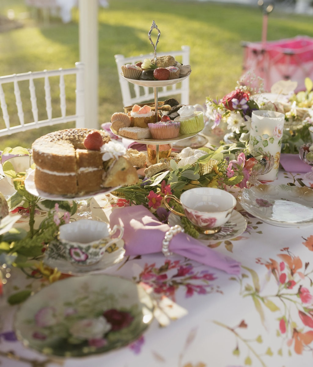 Decor detail for event service FAQ page